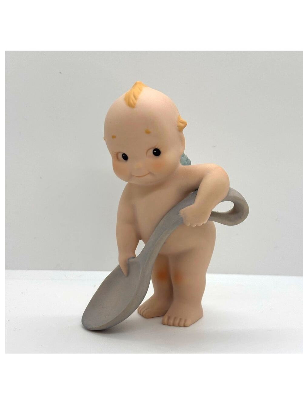 VTG 1992 Jesco/Enesco Rose O'Neill Porcelain Kewpie Doll Figurine, Holding Spoon